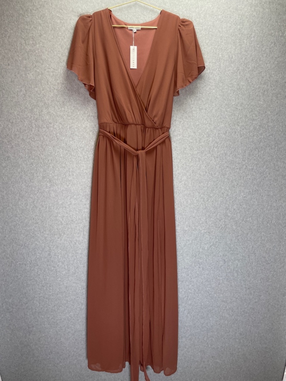 Baltic Born Chiffon Kristina Maxi V Neck Flutter Sleeve Dress in Rosey Brown NWT - Picture 3 of 9